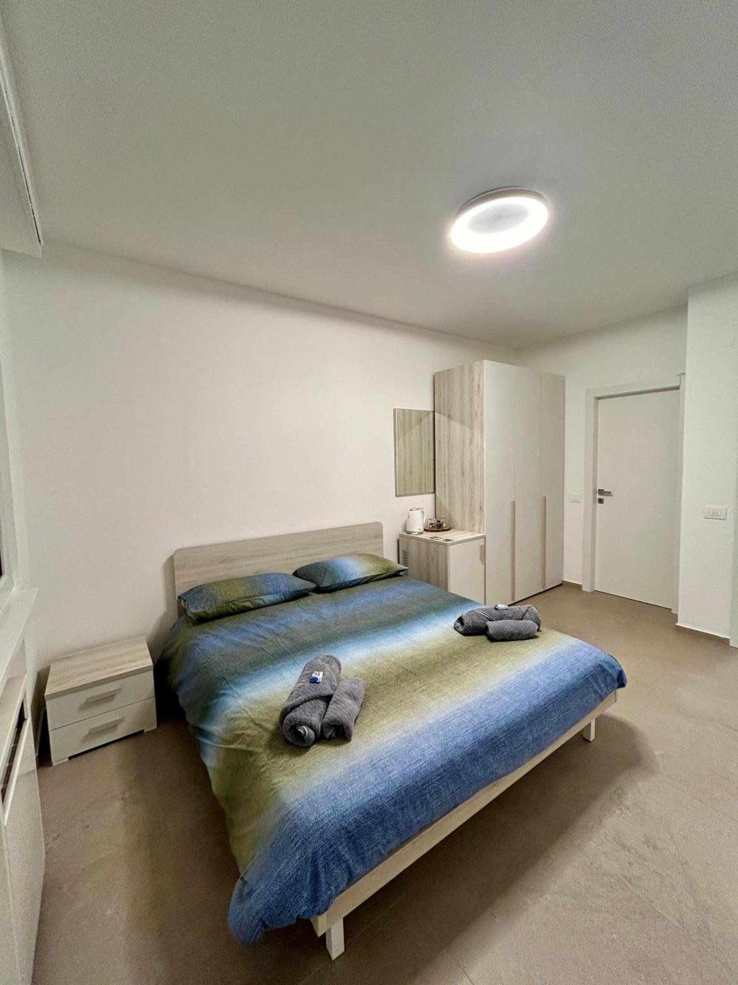 *Veranda'S Rooms* - Free Parking In Central Lugano Exteriör bild