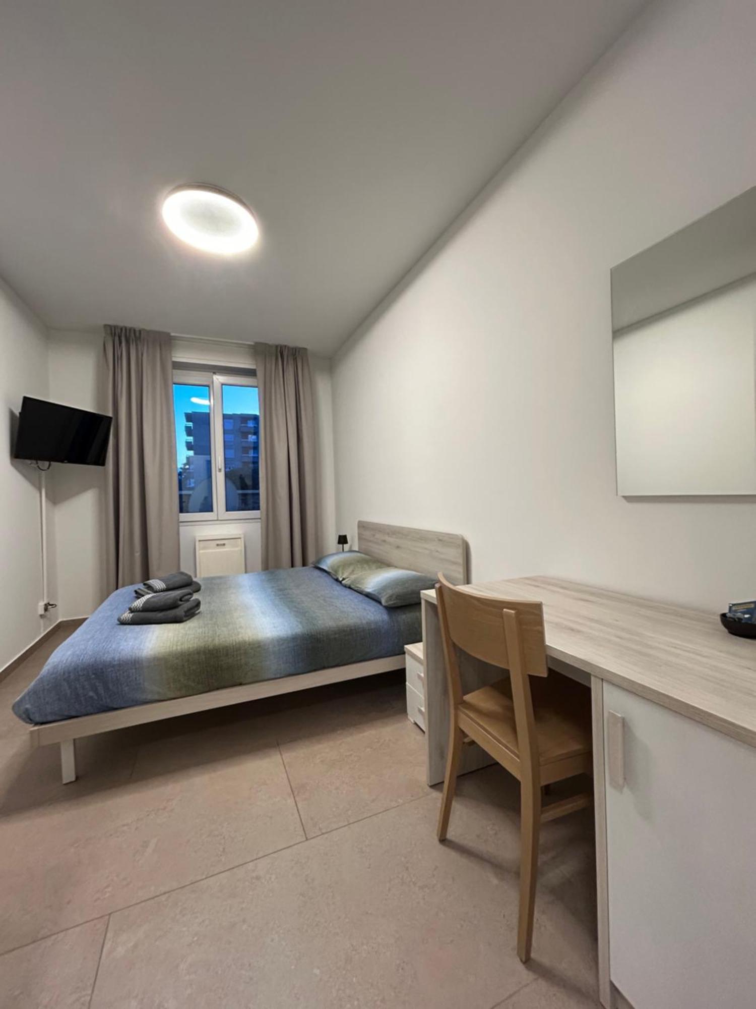 *Veranda'S Rooms* - Free Parking In Central Lugano Exteriör bild